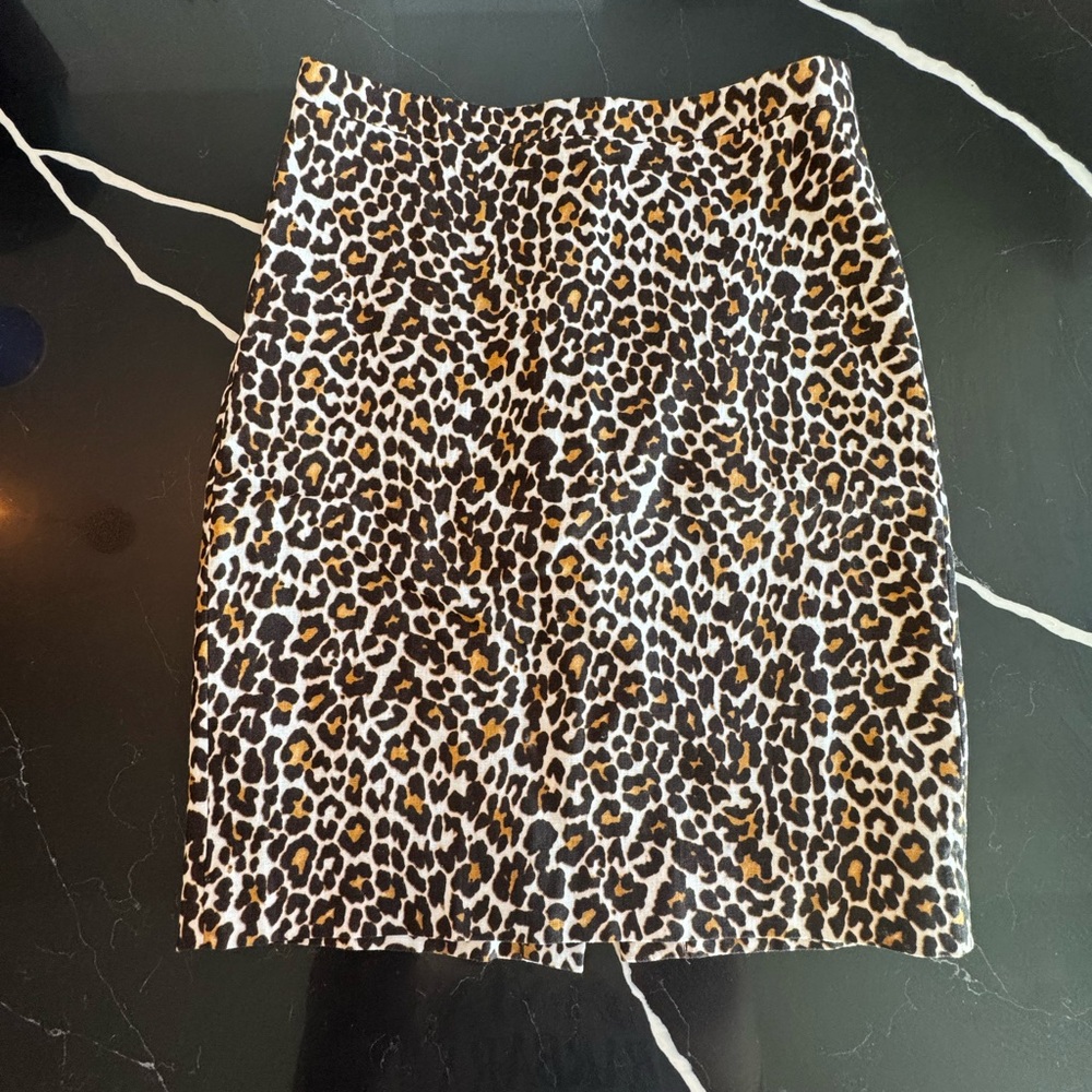 J. Crew Leopard‎ Print Pencil Skirt